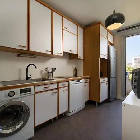 Апартаменты Fully Equipped With Parking 6 Beds Марсель